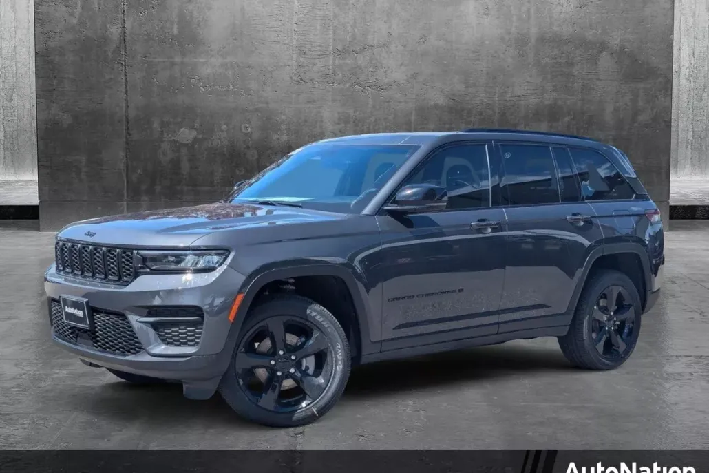 2025 Jeep Grand Cherokee Altitude X photo 1