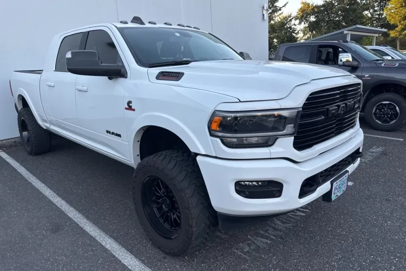 2022 Ram 2500 Laramie photo 1