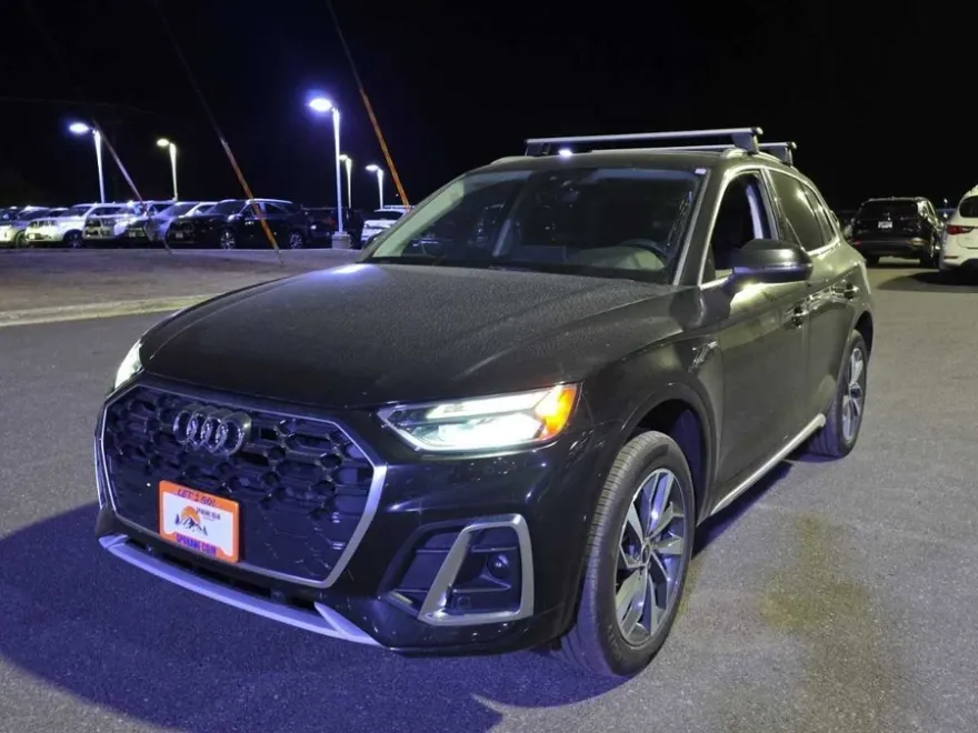 2023 Audi Q5 45 S line Premium Plus photo 1