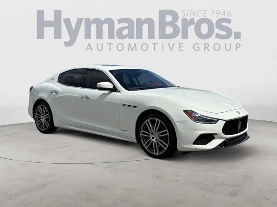 2021 Maserati Ghibli GranSport photo 1