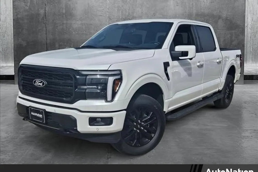2025 Ford F-150 Lariat photo 1