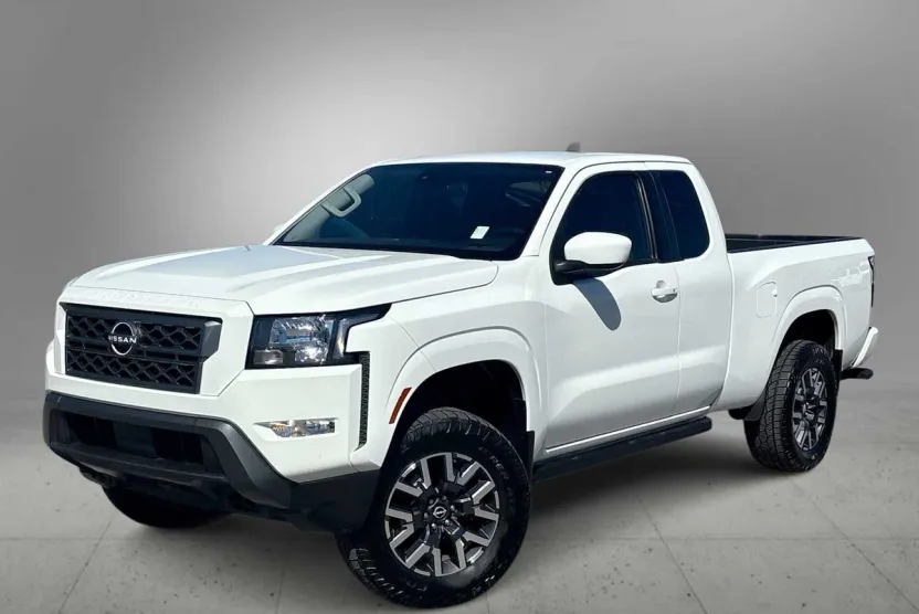 2022 Nissan Frontier SV photo 1