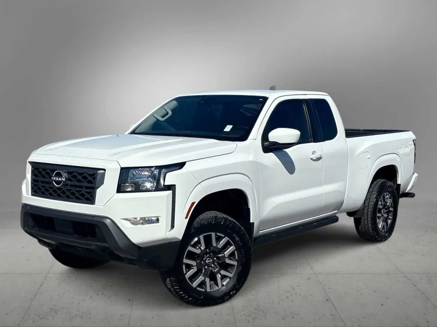 2022 Nissan Frontier SV photo 1