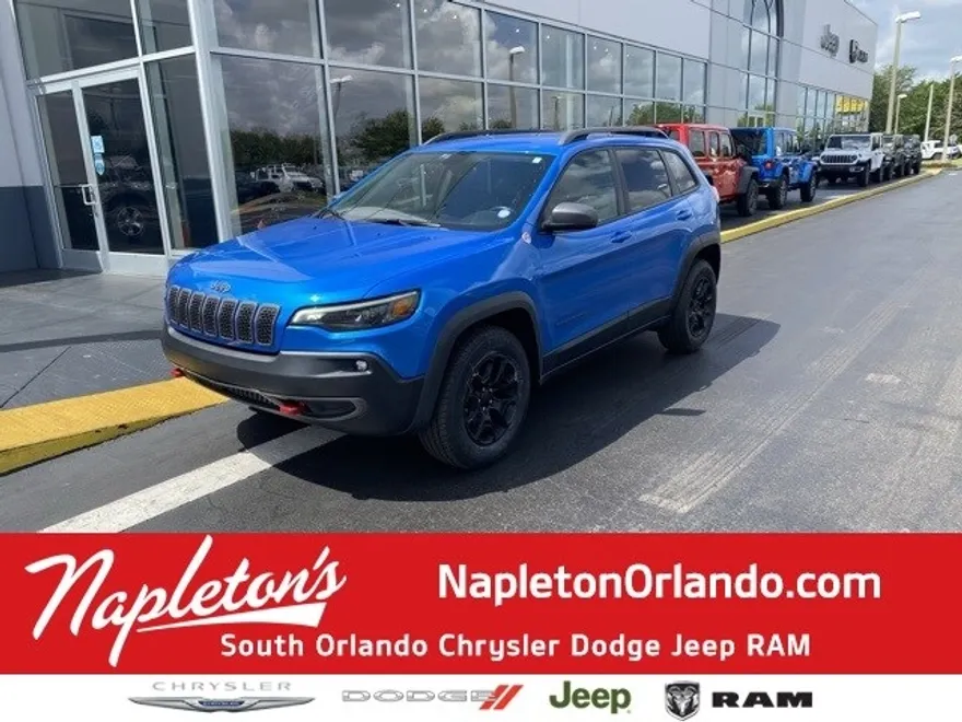 2019 Jeep Cherokee Trailhawk photo 1