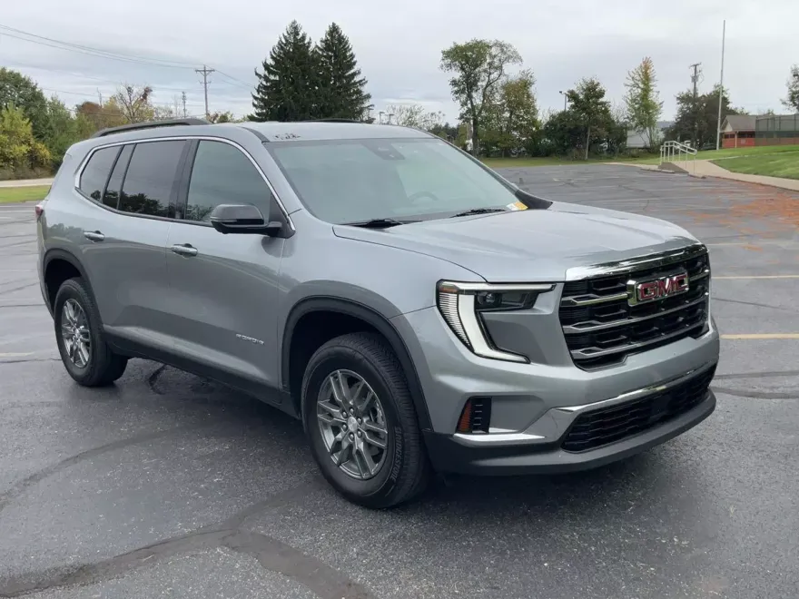 2025 Gmc Acadia Elevation photo 1