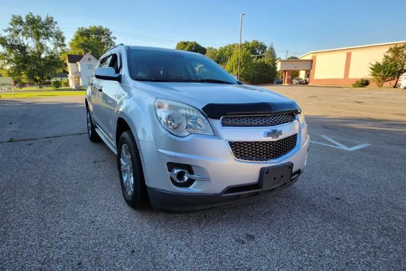 2012 Chevrolet Equinox photo 1