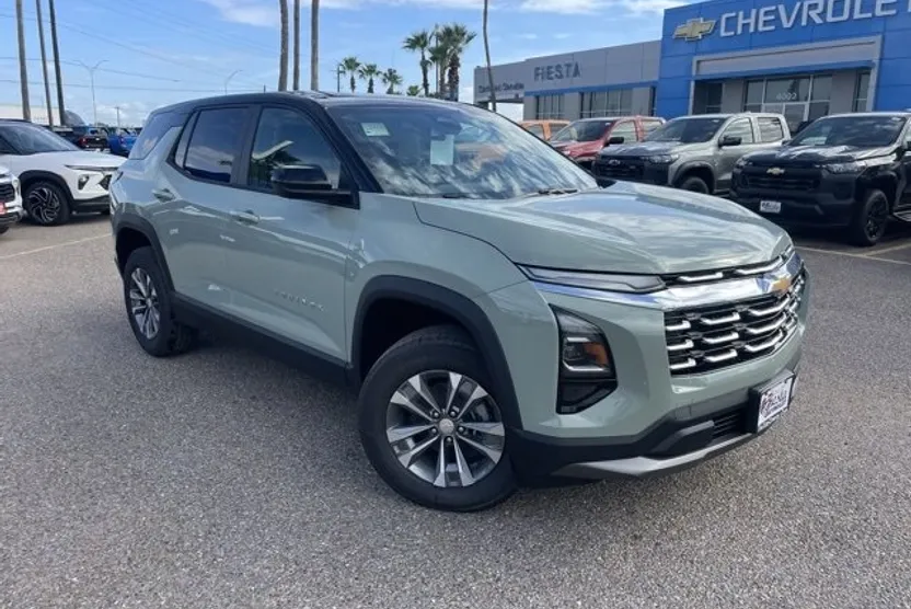 2026 Chevrolet Equinox LT photo 1