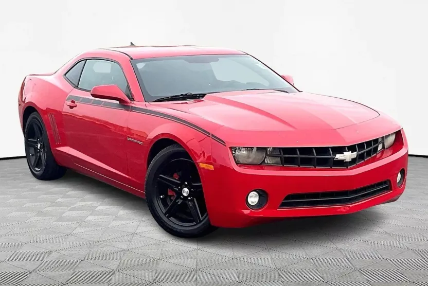 2012 Chevrolet Camaro 1LT photo 1