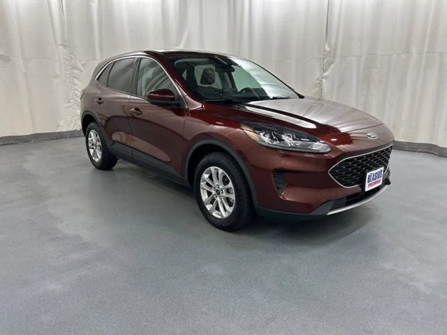 2021 Ford Escape SE photo 1