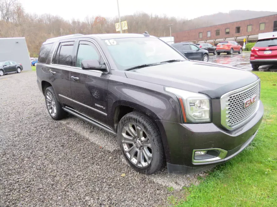 2015 Gmc Yukon Denali photo 1
