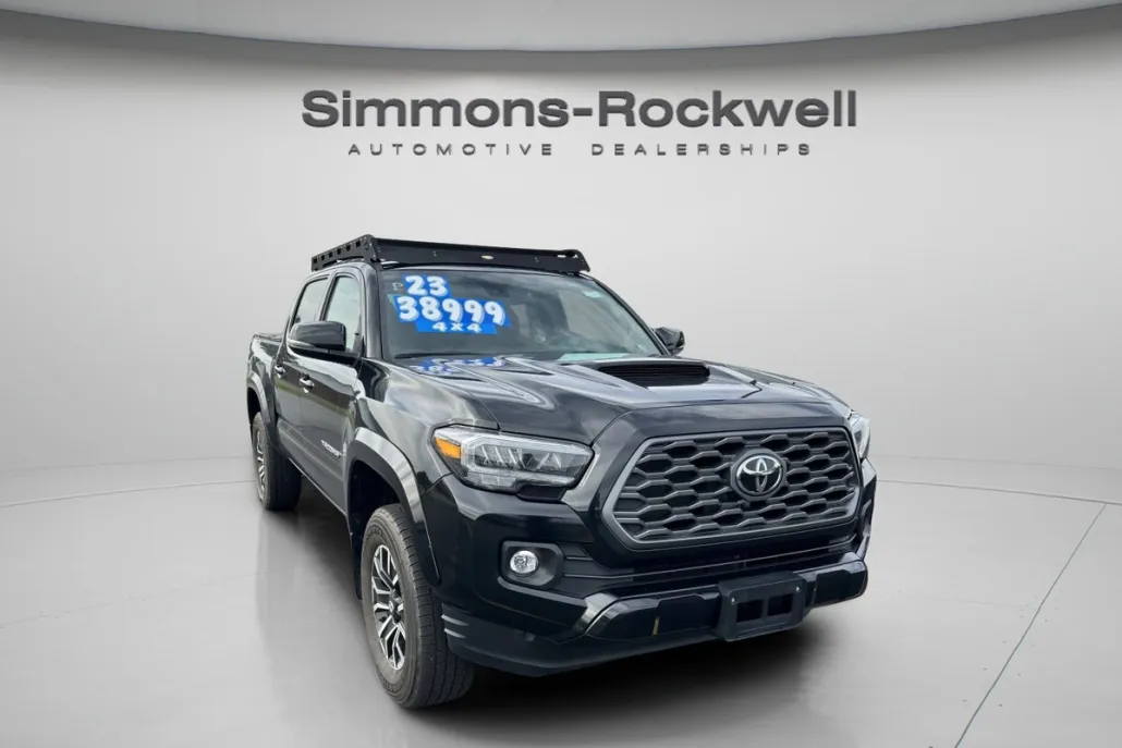 2023 Toyota Tacoma Double Cab 4x4 photo 1