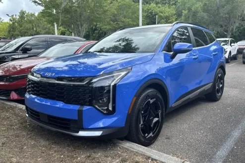 2026 Kia Sportage EX photo 2