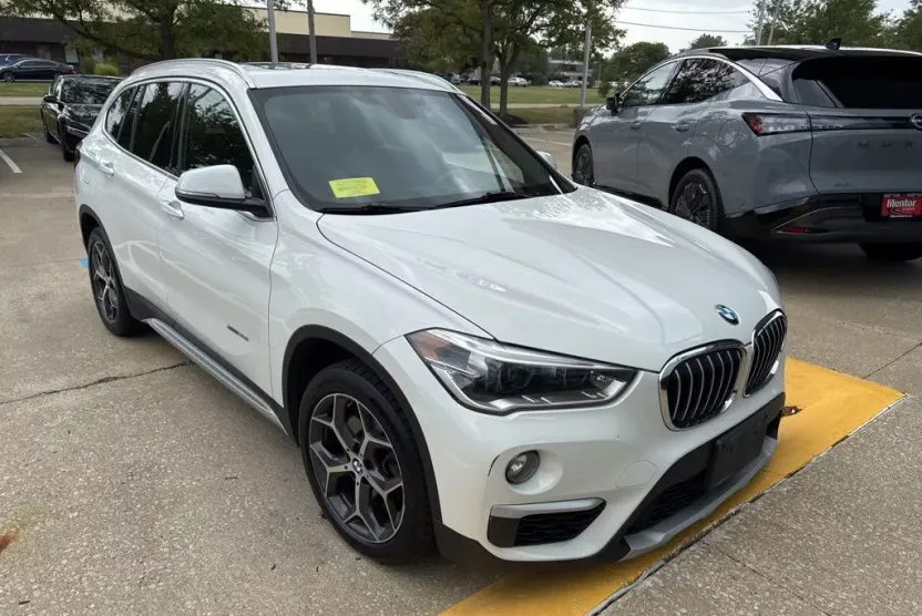 2016 Bmw X1 XDrive28i photo 1