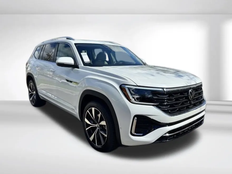 2026 Volkswagen Atlas SEL Premium R-Line photo 1