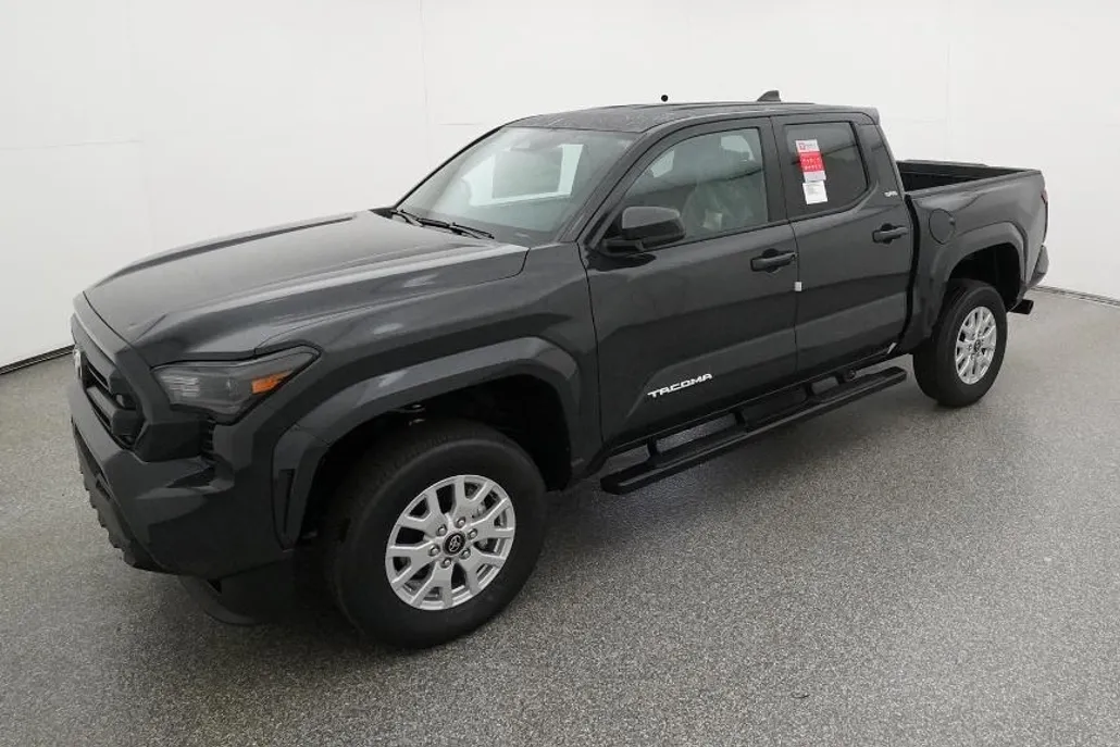 2025 Toyota Tacoma SR5 Double Cab photo 1