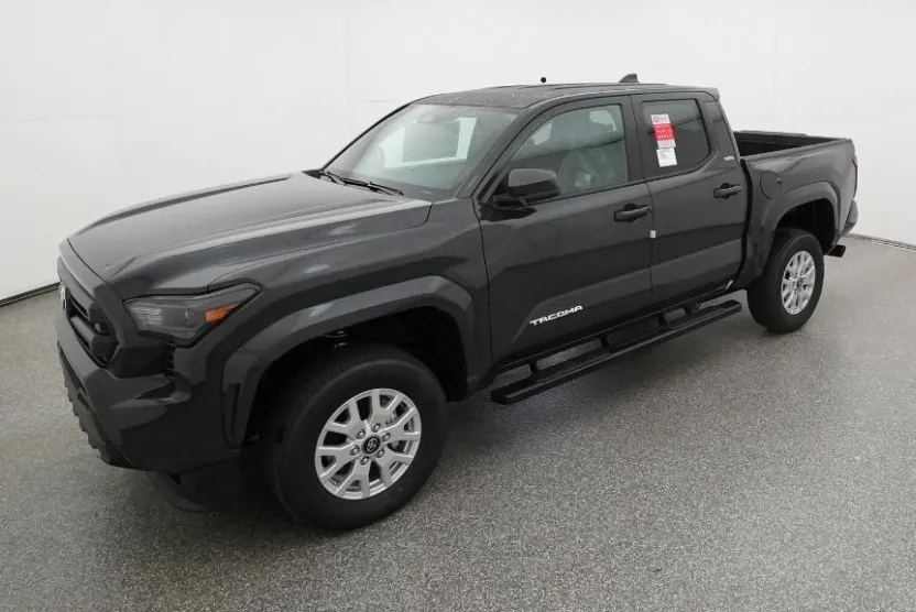 2025 Toyota Tacoma SR5 Double Cab photo 1