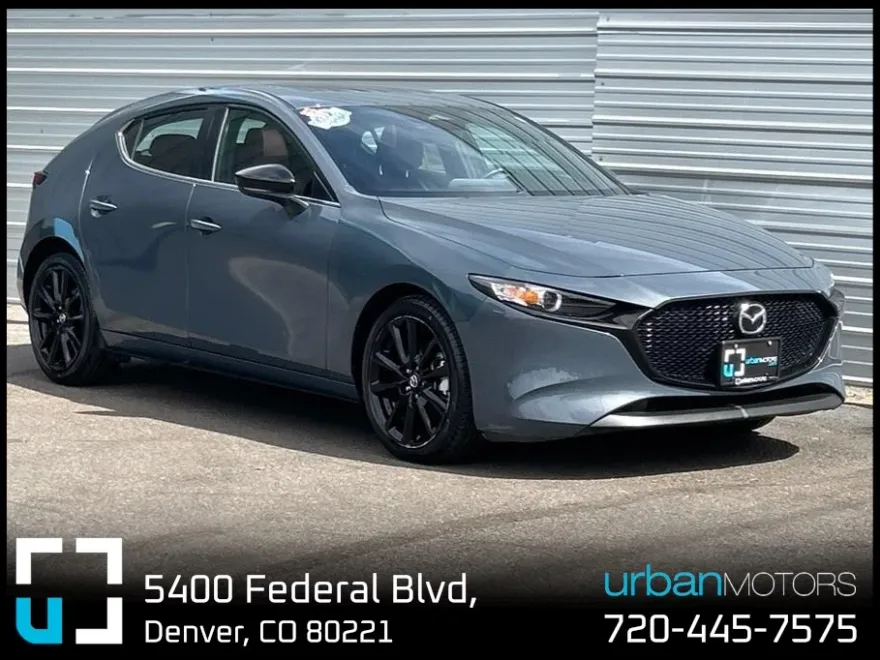 2024 Mazda Mazda3 2.5 s Carbon Hatchback photo 1