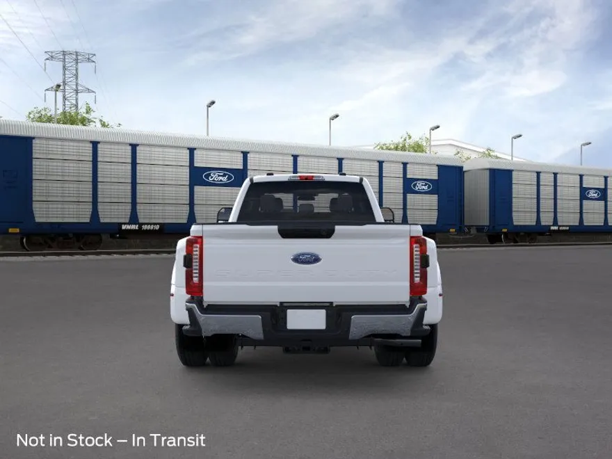 2026 Ford F-350 photo 1