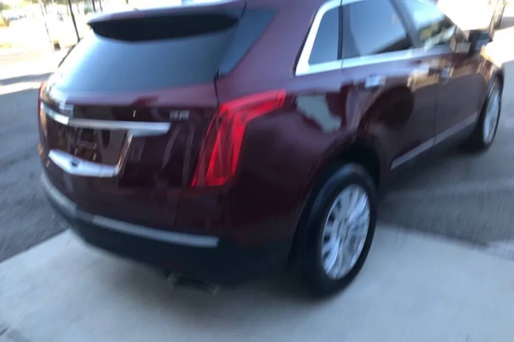 2017 Cadillac XT5 Base photo 1