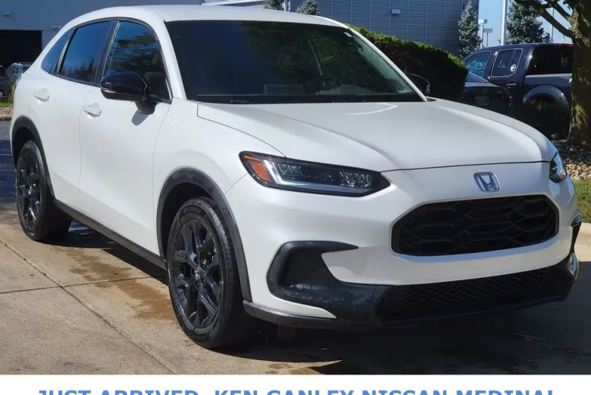 2023 Honda HR-V Sport photo 1