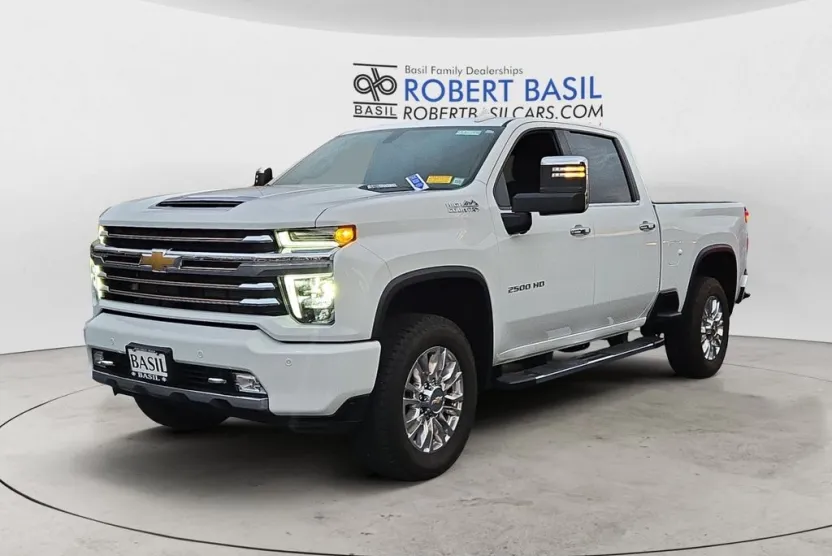 2022 Chevrolet Silverado 2500HD High Country photo 1