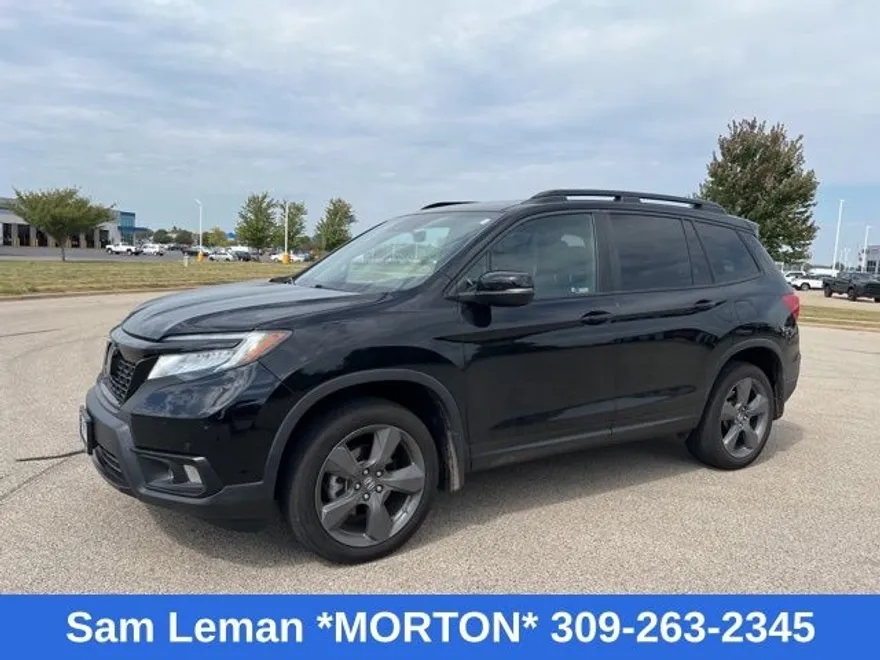 2019 Honda Passport Touring photo 1