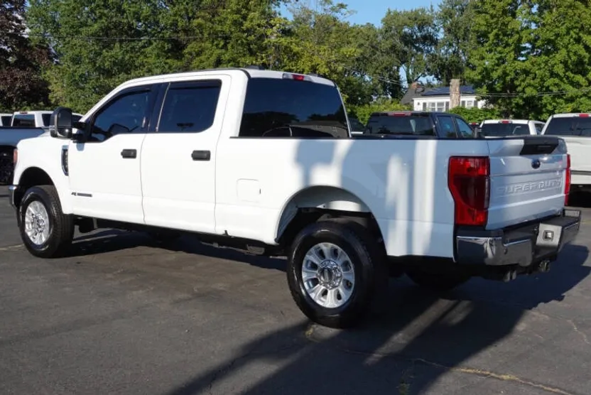 2022 Ford F-250 XLT photo 1