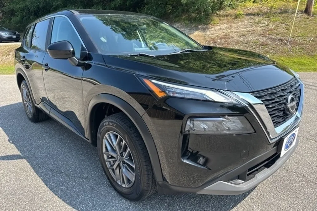 2023 Nissan Rogue S photo 1