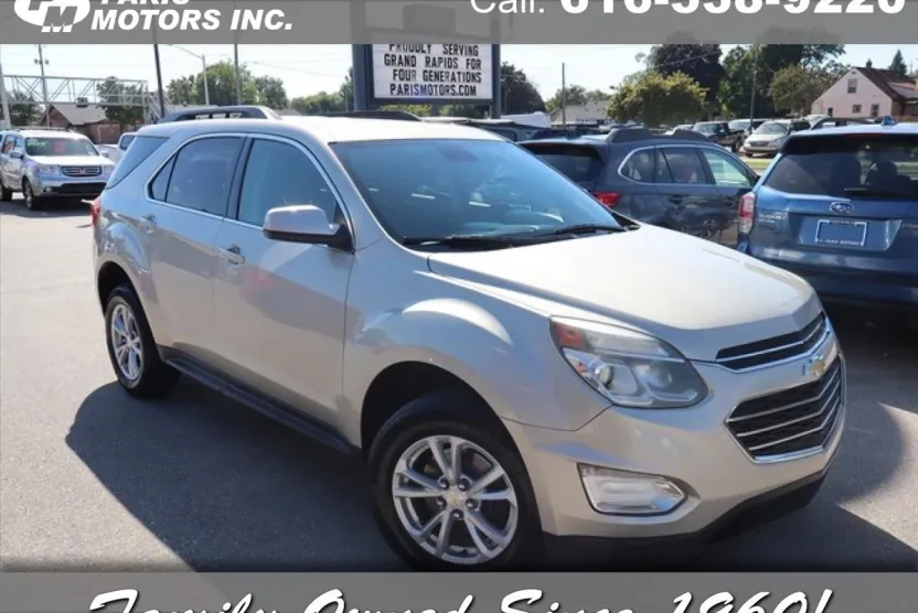 2016 Chevrolet Equinox LT photo 1