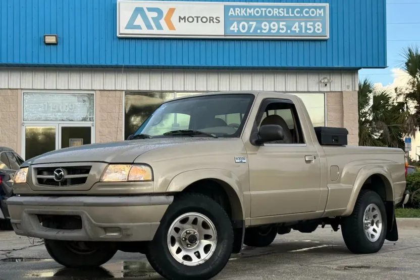 2002 Mazda B-Series Regular Cab Dual Sport photo 1