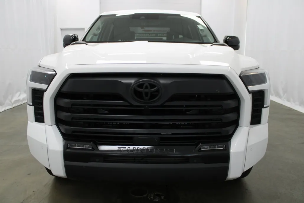 2024 Toyota Tundra Limited photo 1
