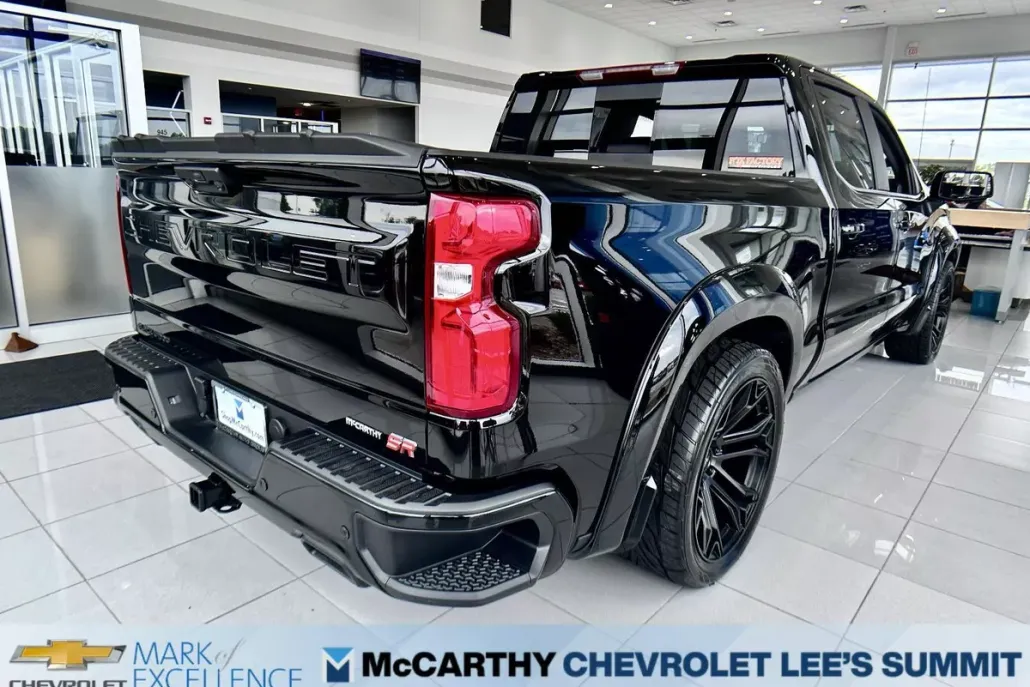 2025 Chevrolet Silverado 1500 RST photo 1