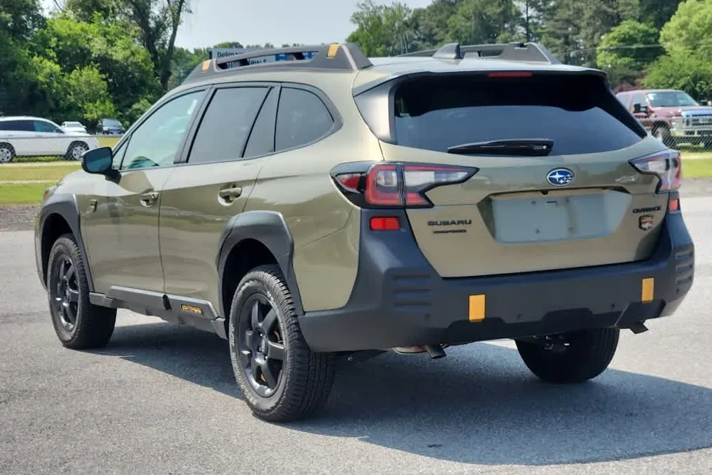 2023 Subaru Outback Wilderness photo 1
