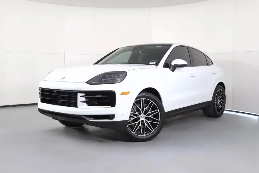 2025 Porsche Cayenne Coupe photo 1