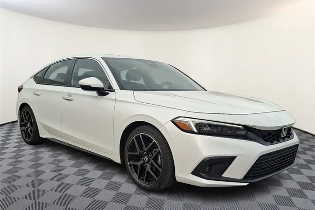 2022 Honda Civic Sport Touring Hatchback photo 1