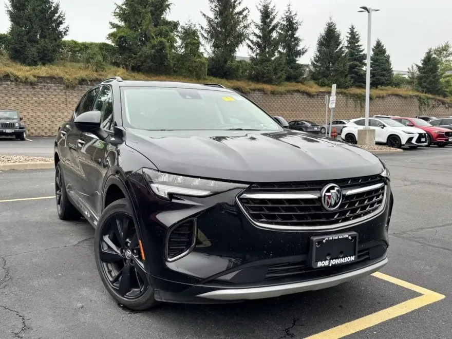 2023 Buick Envision Essence photo 1