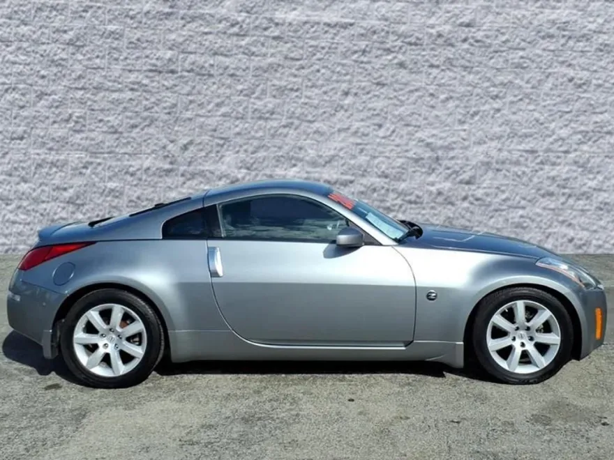 2005 Nissan 350Z Enthusiast photo 1