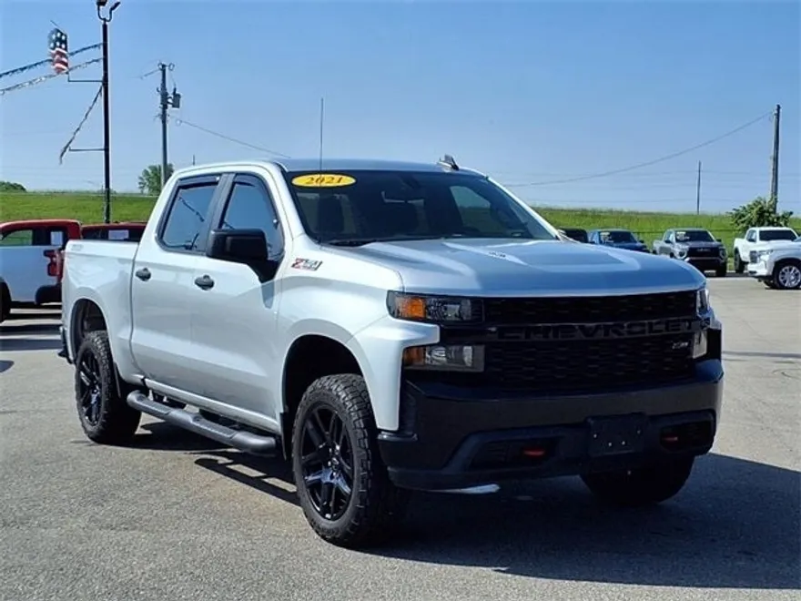 2021 Chevrolet Silverado 1500 Custom Trail Boss photo 1