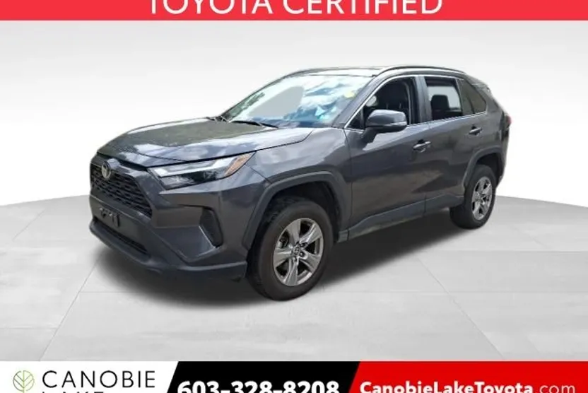 2023 Toyota RAV4 XLE photo 1