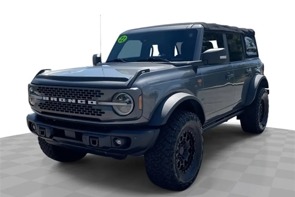 2022 Ford Bronco Badlands photo 1