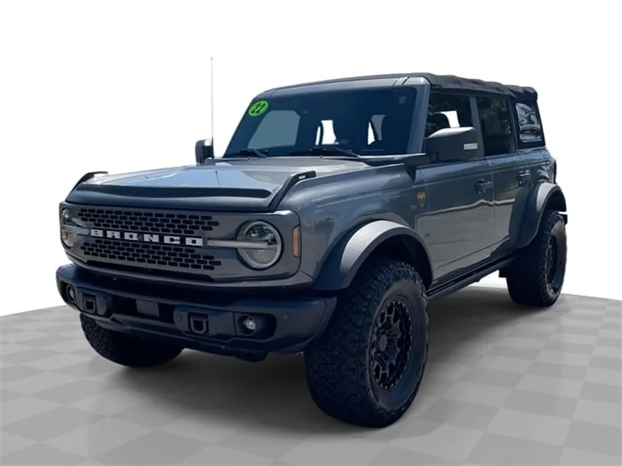 2022 Ford Bronco Badlands photo 1