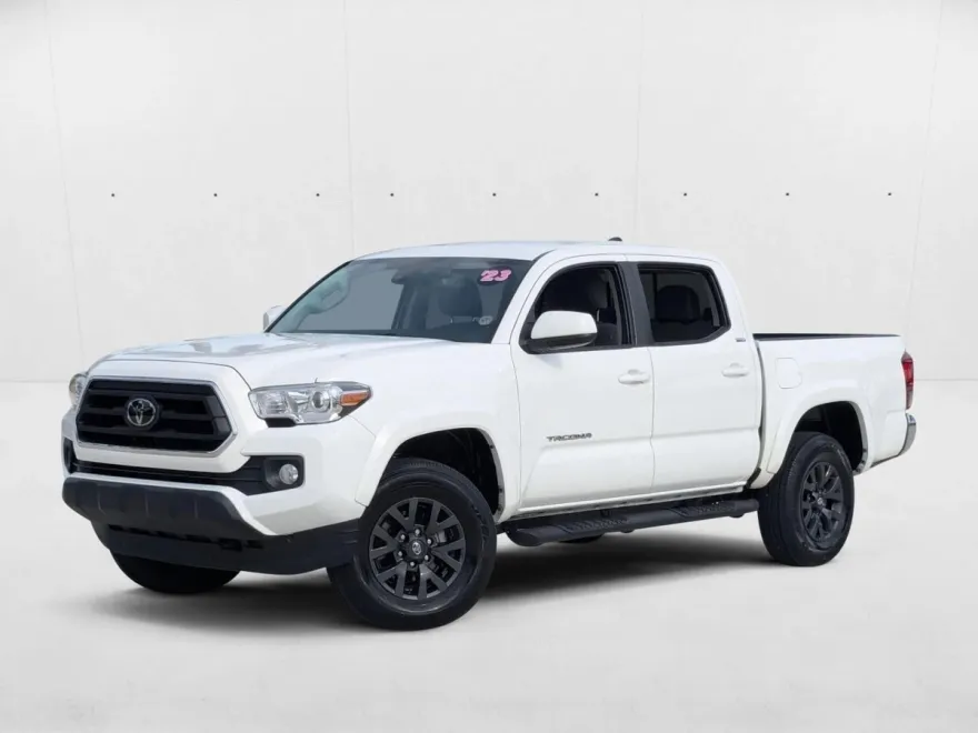 2023 Toyota Tacoma SR5 V6 photo 1