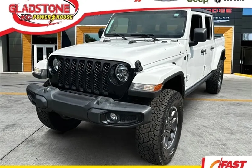 2021 Jeep Gladiator Willys photo 1