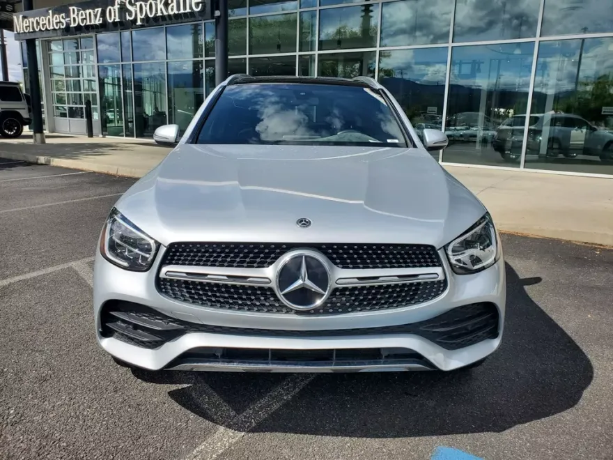 2020 Mercedes Benz GLC 300 photo 1