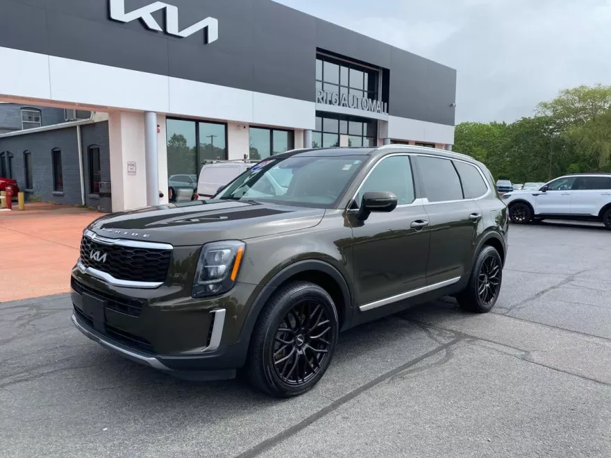 2022 Kia Telluride EX photo 1