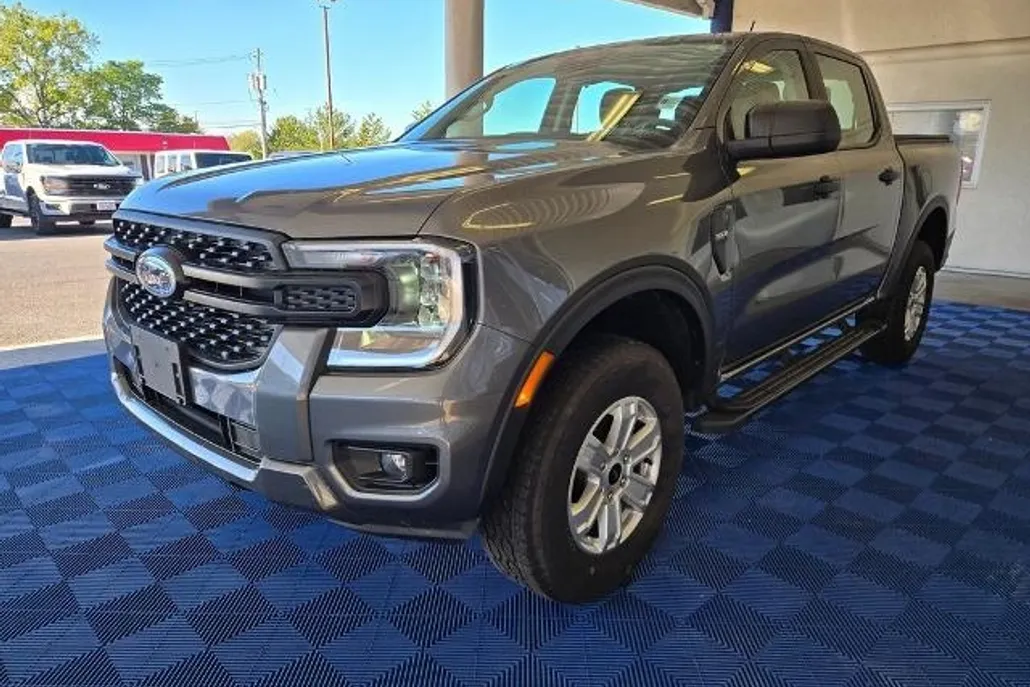 2024 Ford Ranger XL photo 1