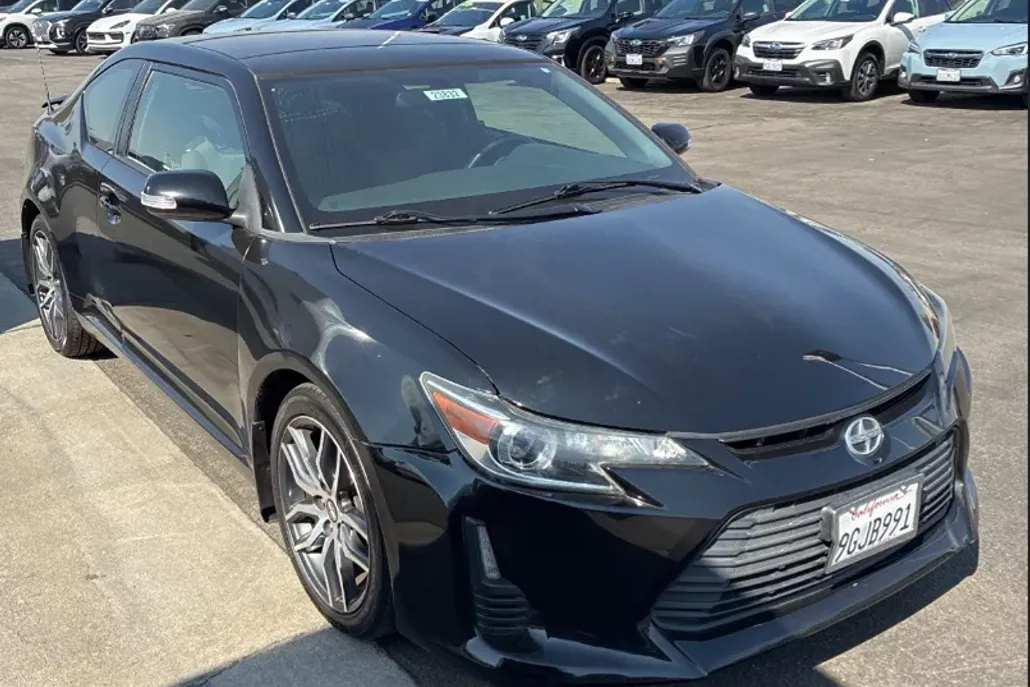 2014 Scion tC 10 Series photo 1
