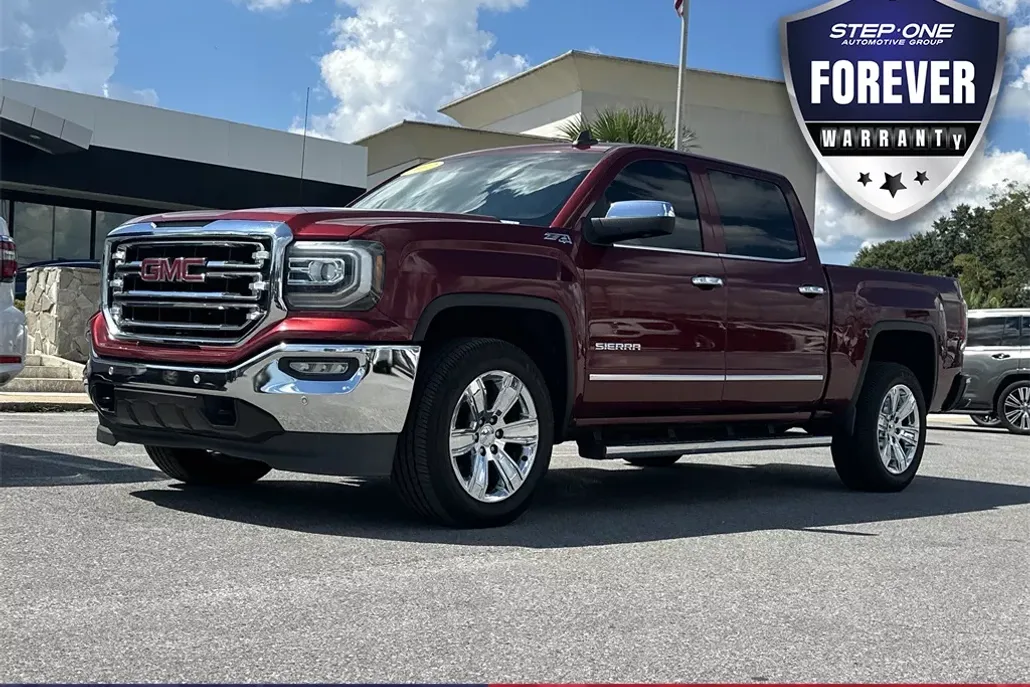 2017 Gmc Sierra 1500 SLT photo 1