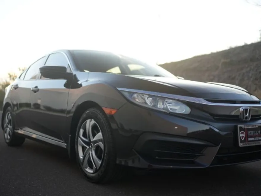 2016 Honda Civic LX photo 1