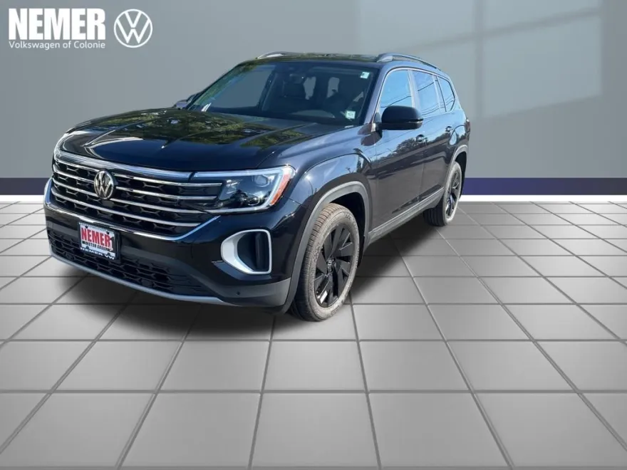 2026 Volkswagen Atlas SE Technology photo 1